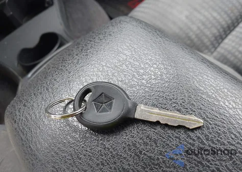 2003 Dodge Durango Sport/Sxt из США, поврежденный, VIN 1D4HR38N73F549032